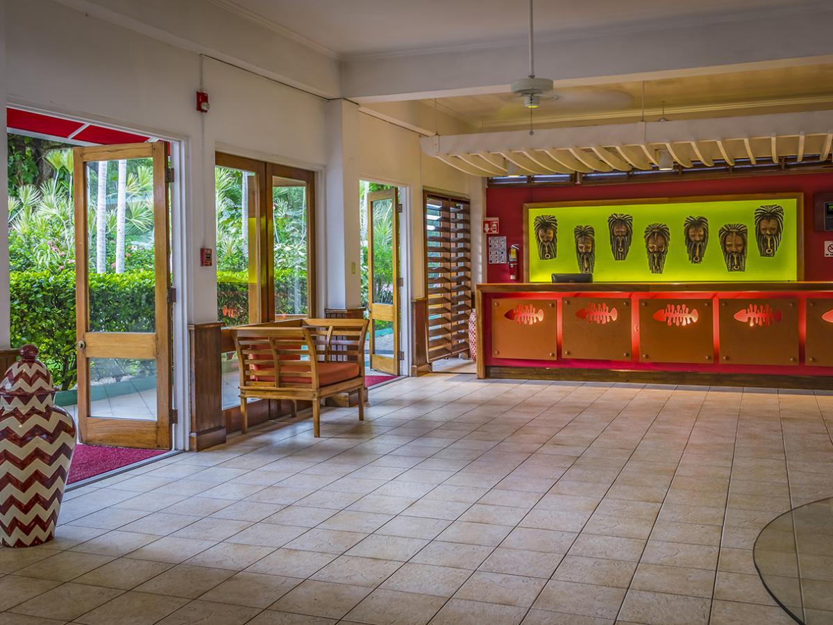 Royal Decameron Montego Beach Hotel